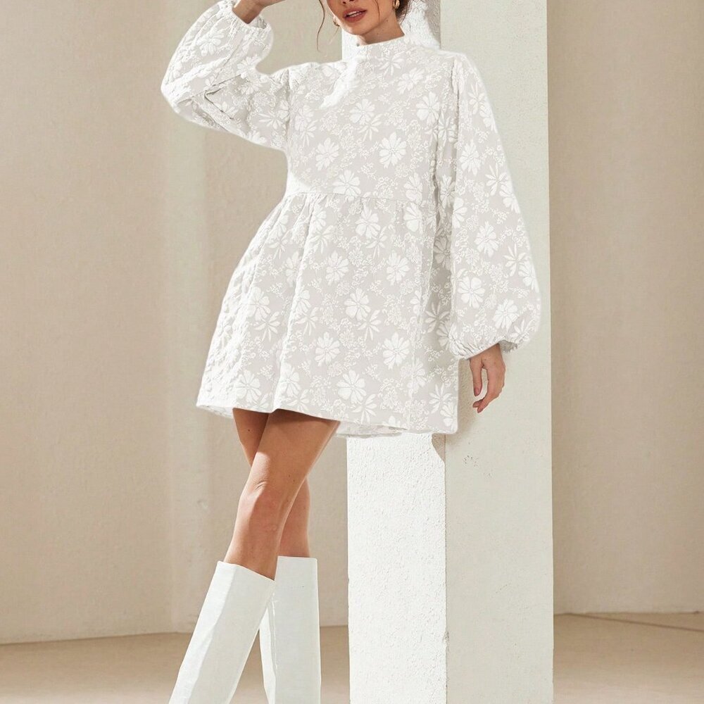 White Elegant Women's Textured Floral Lantern Sleeve A-Line Mini Skirt